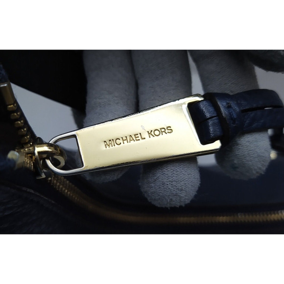 Michael Kors Rhea Blue Pebbled Leather Zipper Pocket Hobo Shoulder Bag - Picture 8 of 16